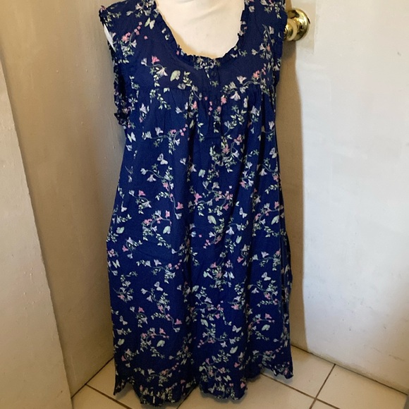 NWOT Short Nightgown - Picture 1 of 5